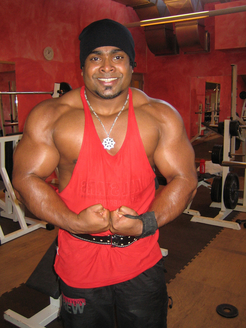 Sanjeewa Kaluperuma 2009