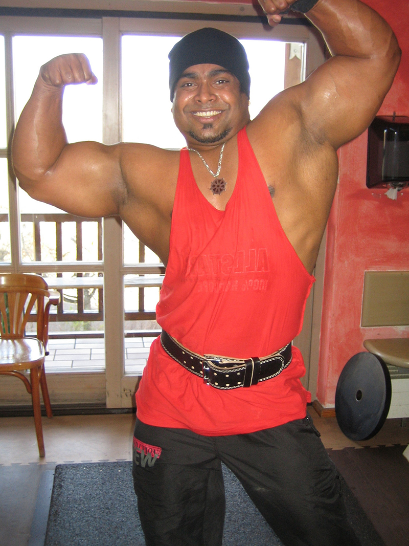 Sanjeewa Kaluperuma 2009